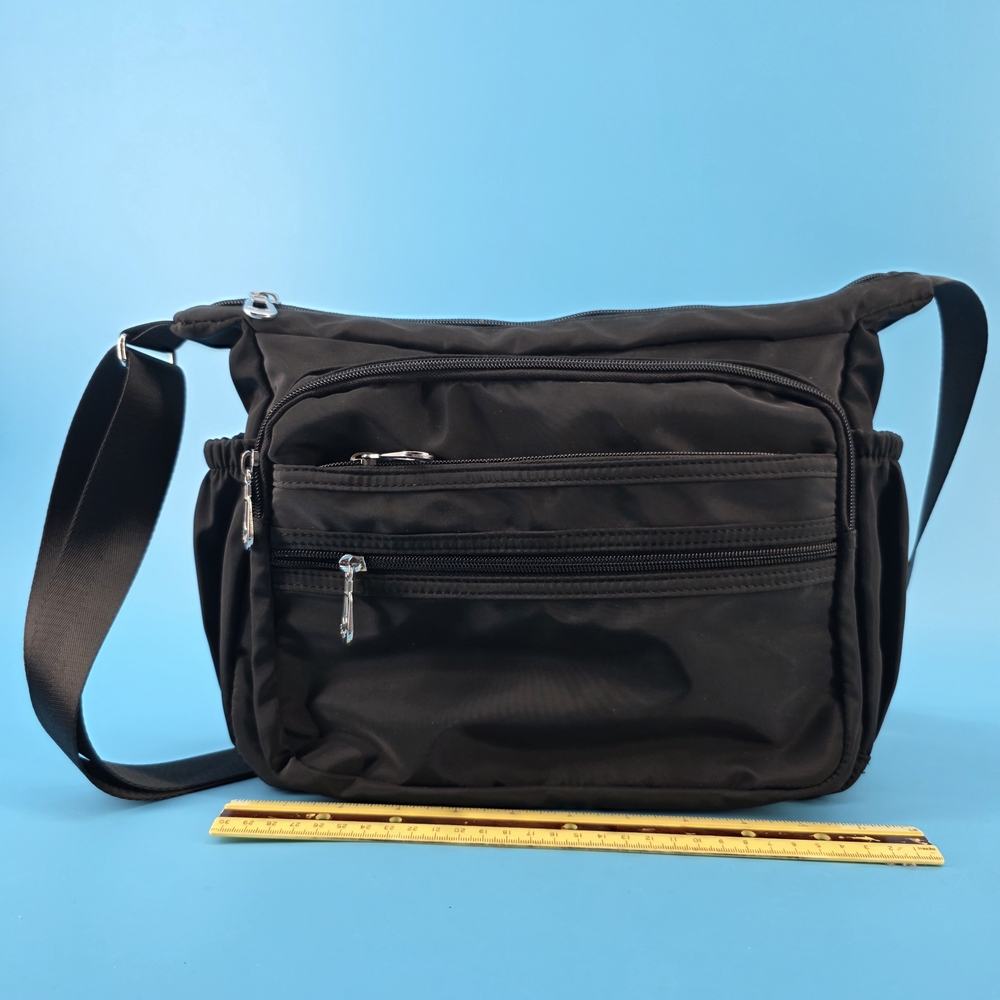 NOTAG‎ Crossbody Shoulder Bag Purse Nylon Zip Pockets Black Waterproof Women/Men